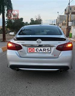 نيسان ألتيما